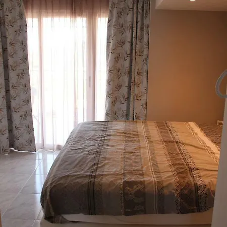 Apartment Ely Palace 8-2/1 *