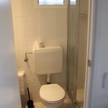 شقة Ely Palace 8-2/1 بلاتجا ذارو